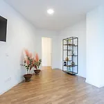 Milenial Immo Marignane - 500m Dalí Apartamento